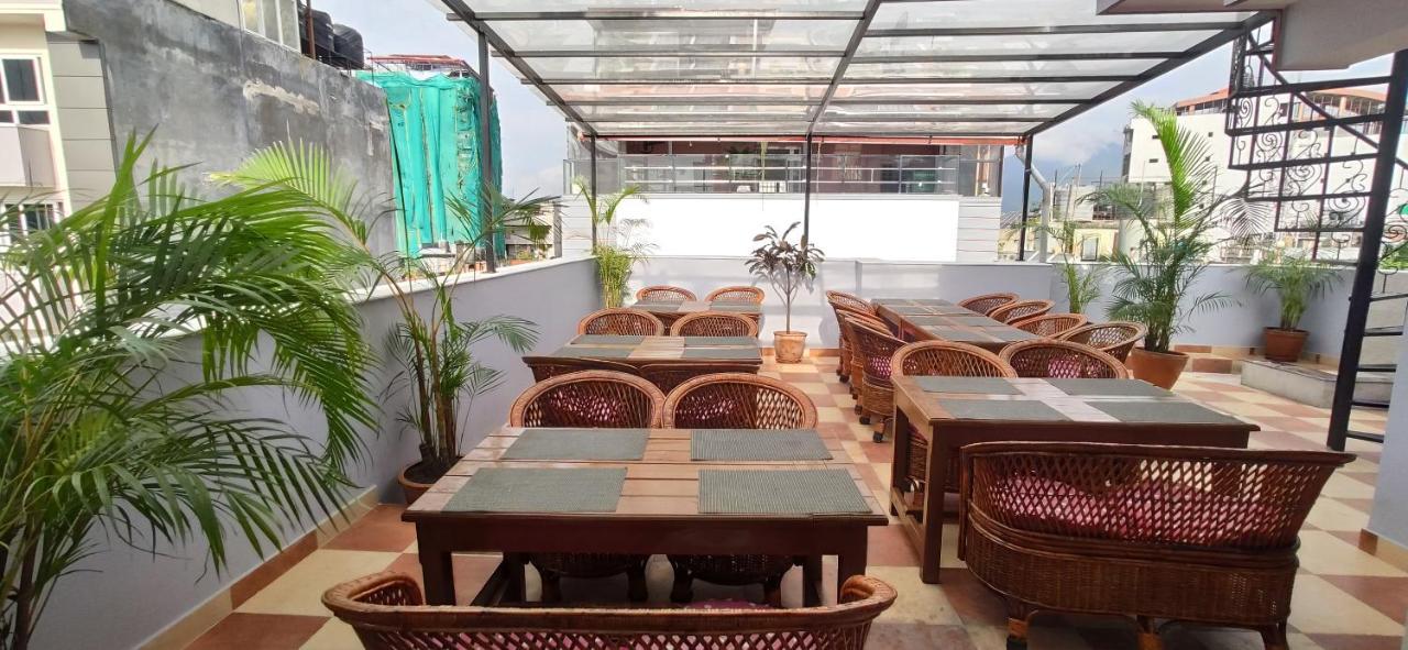 Hotel Pipal Tree กาฐมาณฑุ ภายนอก รูปภาพ