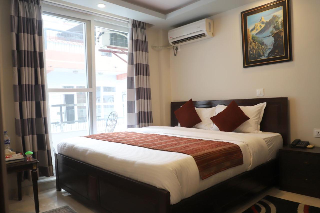 Hotel Pipal Tree กาฐมาณฑุ ภายนอก รูปภาพ