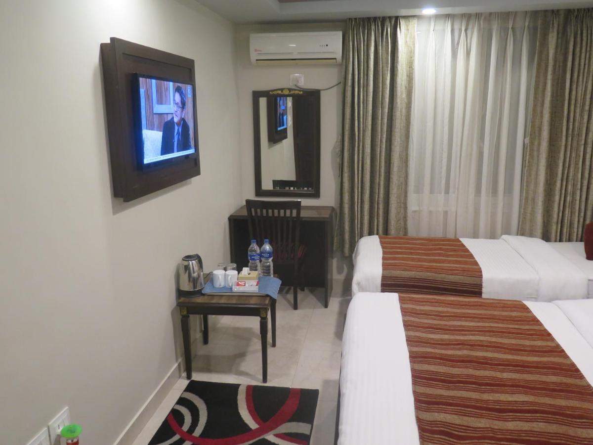 Hotel Pipal Tree กาฐมาณฑุ ภายนอก รูปภาพ
