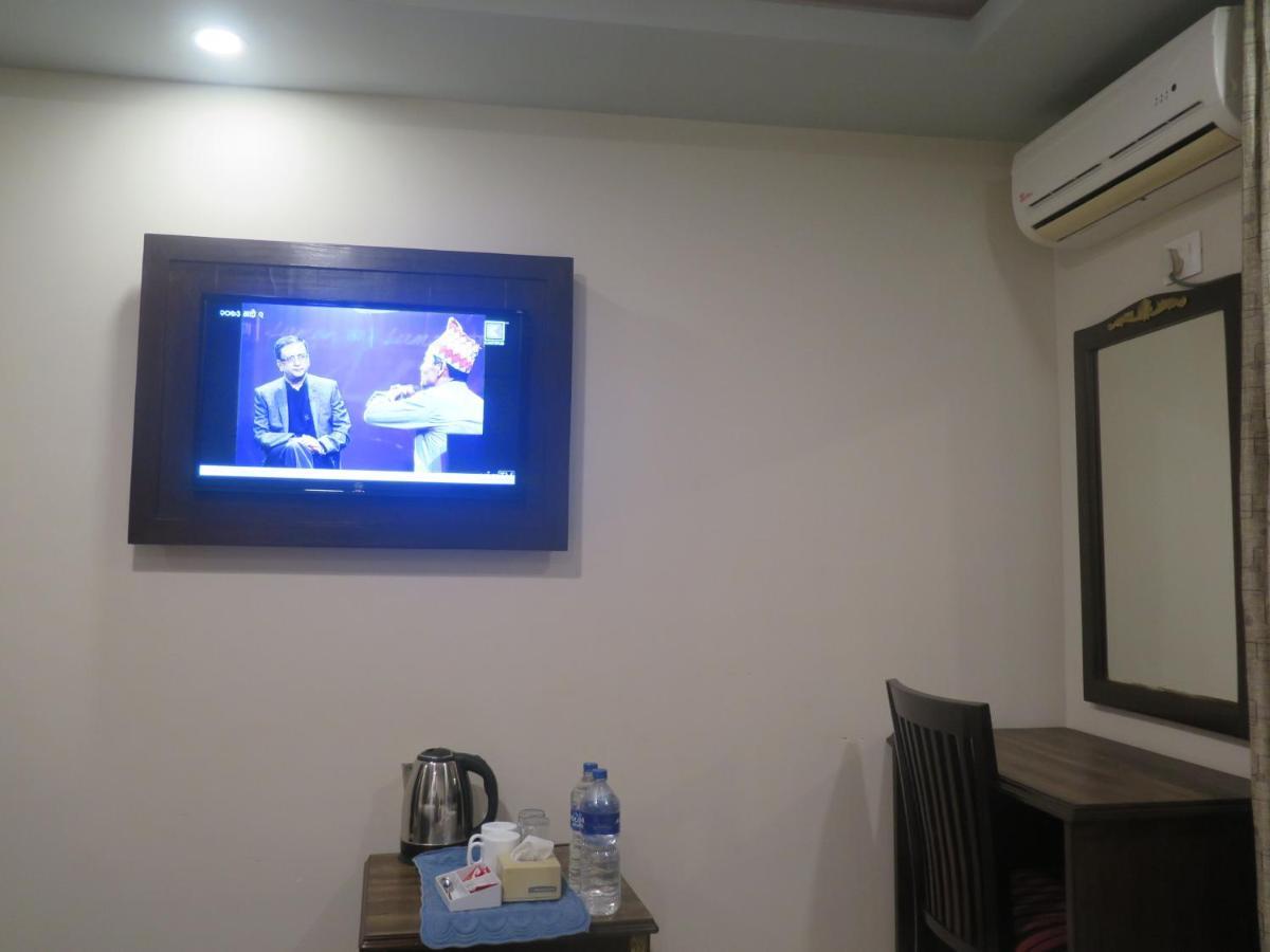 Hotel Pipal Tree กาฐมาณฑุ ภายนอก รูปภาพ