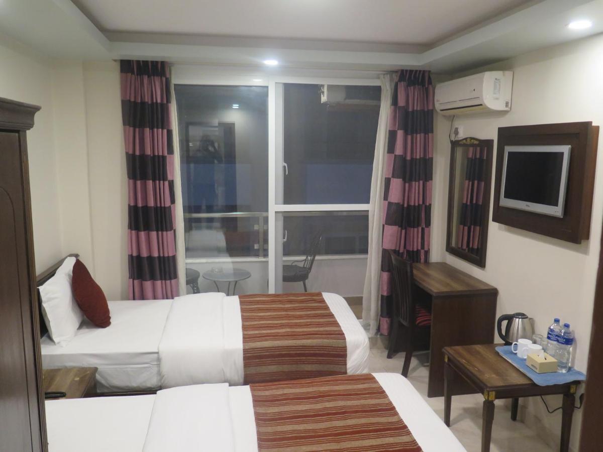 Hotel Pipal Tree กาฐมาณฑุ ภายนอก รูปภาพ